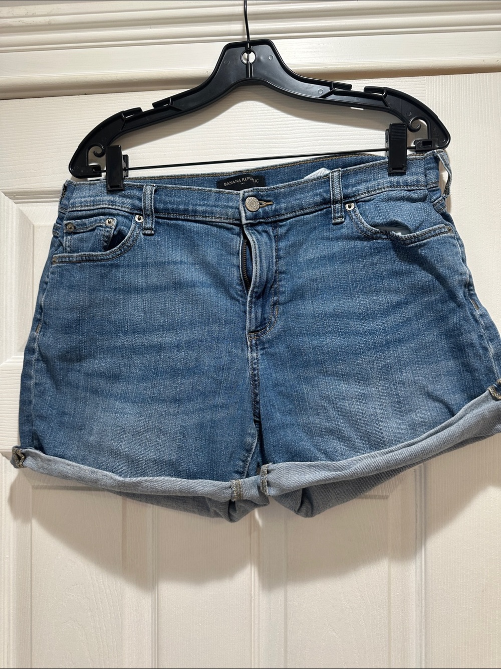 Banana Republic Medium Blue Denim Roll-Cuff Women's Shorts